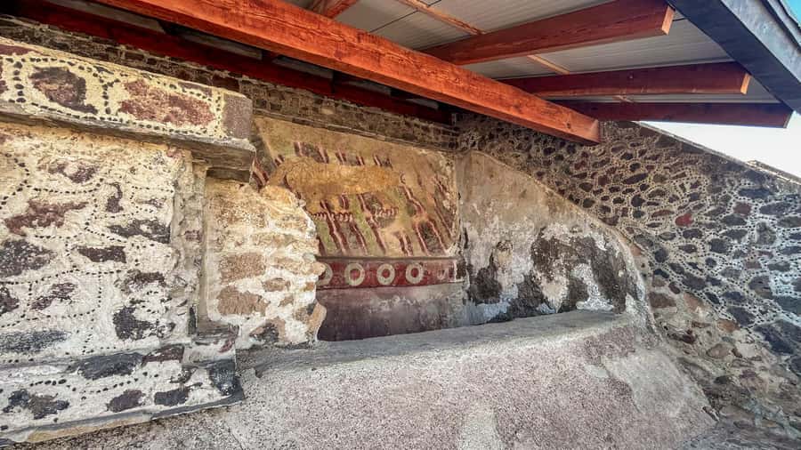Mexico City: Afternoon Tour to Teotihuacan - Lunch at Tlacaelel, With Costs Kept Separate