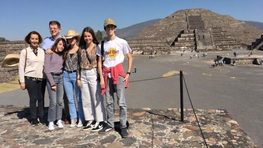 Mexico City: Afternoon Tour to Teotihuacan - Transportation, Pickup, and Group Style