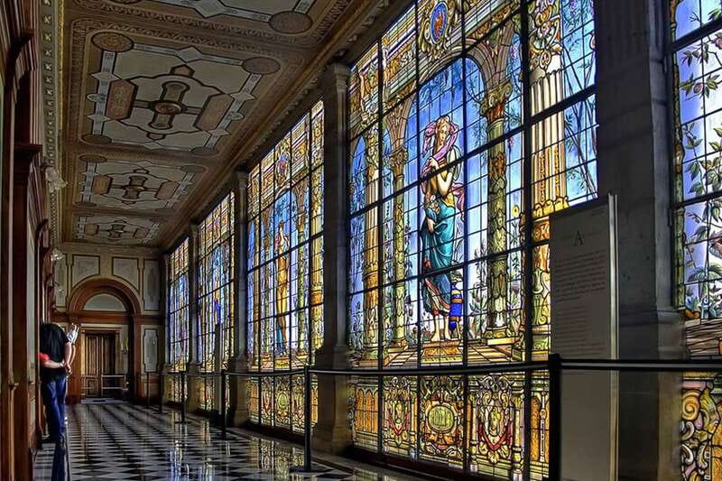 Mexico City: Chapultepec Castle and Anthropology Museum Tour - The guide can make or break the day