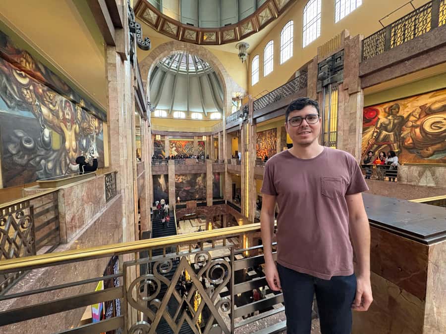 Mexico City: Diego Rivera's Murals Guided Walking Tour - Palace of Fine Arts and Rivera’s public stage