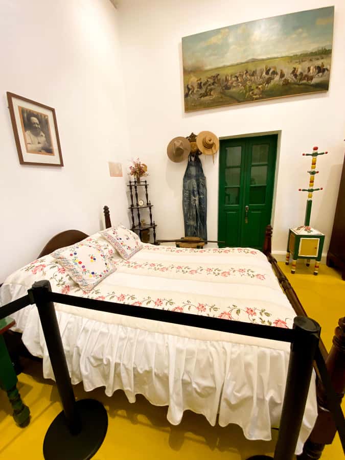 Mexico City: Frida Kahlo Museum Entry Ticket w/Digital Guide - Who should book this experience?