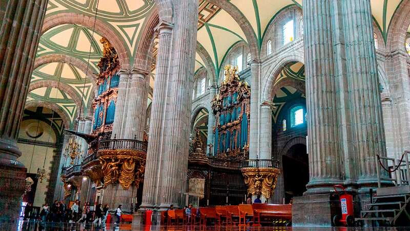 Mexico City: Historic Downtown Walking Tour - A department store with a stained-glass ceiling