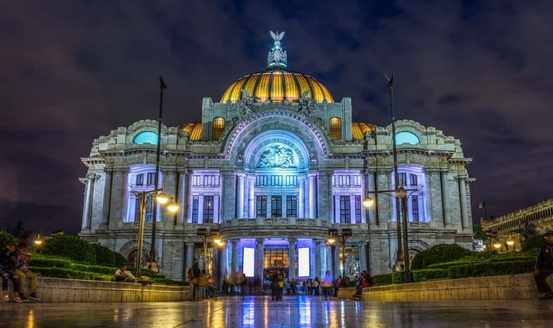 Mexico City: Mexican Folklore Ballet - Why this show belongs on a Mexico City evening