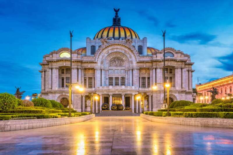 Mexico City Must-see Buildings & Palaces - The Bank of Mexico’s bill-making facility