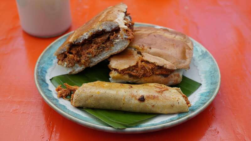 México City: Street Food to Home Cooking Food Tour - Who should book this Roma food experience