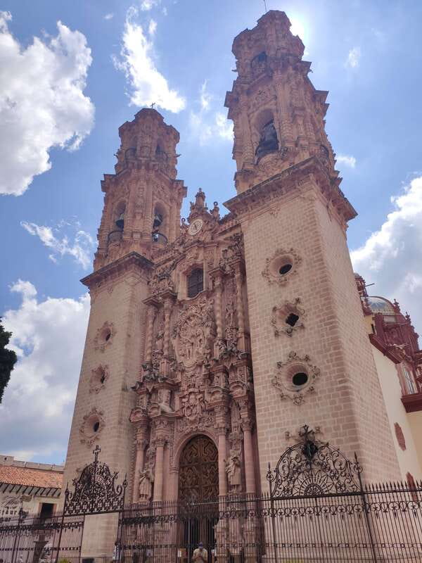 Mexico City: Taxco & Cuernavaca Tour with Pre-Hispanic Mine - Why Taxco deserves the long ride