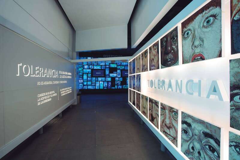 Mexico City: Ticket de entrada Museo Memoria y Tolerancia - Art that gives the history room to breathe