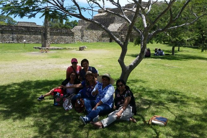 Monte Alban Guided Half Day Tour - Meeting in central Oaxaca and riding to the ruins