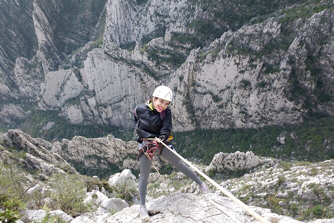 Nido de los Aguiluchos, Monterrey: Hiking + Rock Climbing + 3 Rappels - Zip lines and the ridge traverse