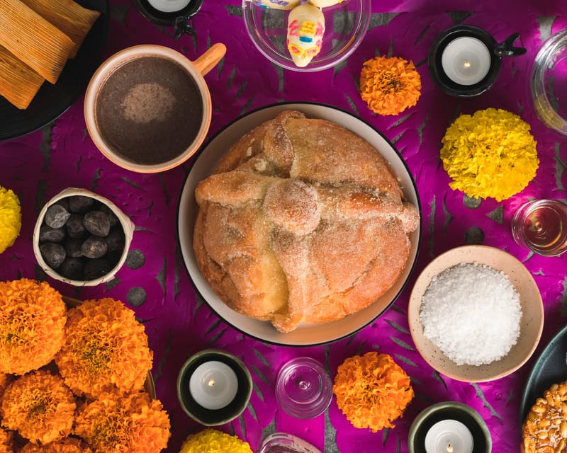 Oaxaca: Day of the Dead Evening Walking Tour with Dinner - Who should book this Day of the Dead walk