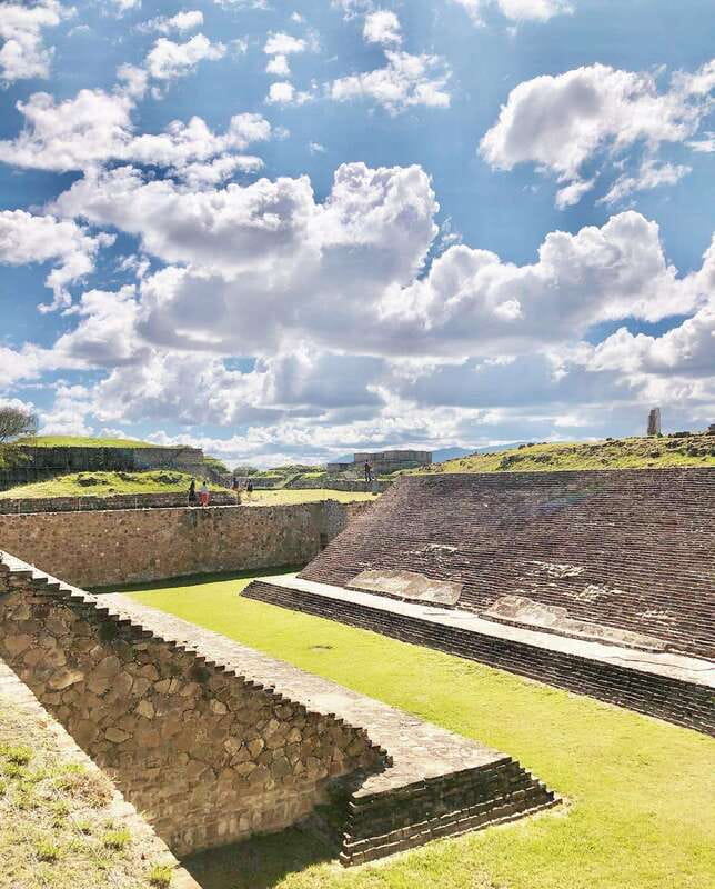 Oaxaca de Juarez: Monte Alban Half-Day Tour - Heat, steps, and who should think twice