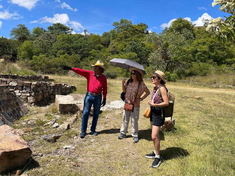 Oaxaca de Juarez: Monte Alban Half-Day Tour - The 30-minute ride from Oaxaca