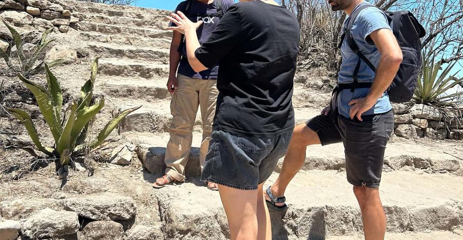 Oaxaca: Hierve el Agua Petrified Waterfalls and Pools Tour - A self-guided visit, with limited explanations