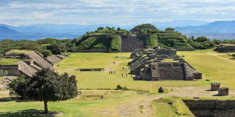 Oaxaca: Mount Albán & Cuilapam de Guerrero Full-Day Tour - Monte Albán gives the day its main reason to go