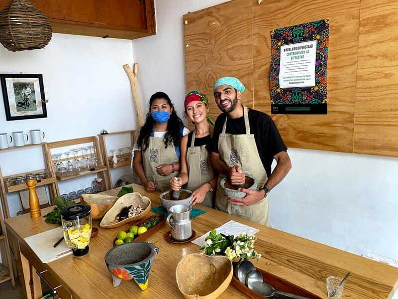 Oaxaca: Vegetarian Cooking Class - The food is traditional, not a generic vegetarian substitute