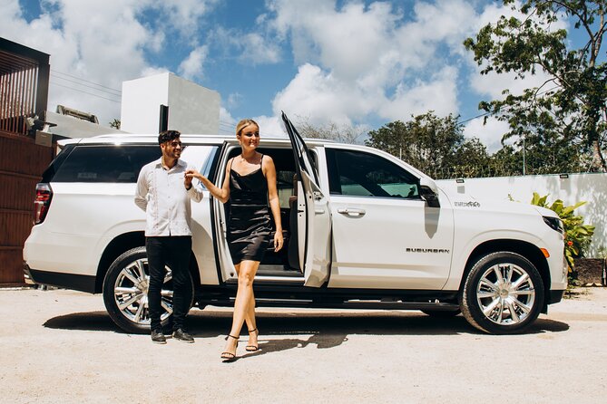 One way Private Transfer Cancun - Cancun International Airport - Communication and punctuality