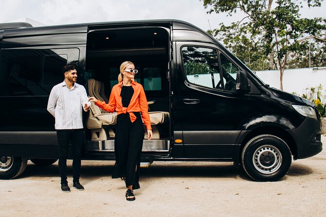 One Way Private Transfer Cancun Int Airport-Cancun Hotel Zone - Communication is the key to a smooth arrival
