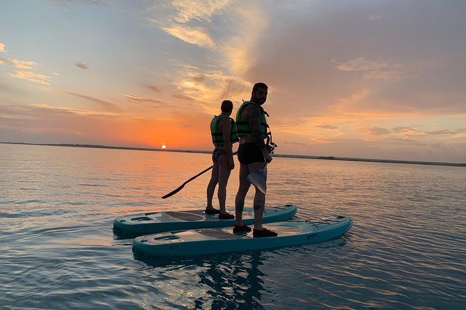 Paddleboarding and/or kayaking tour at sunrise in the lagoon of Bacalar - Sunrise on Bacalar Lagoon