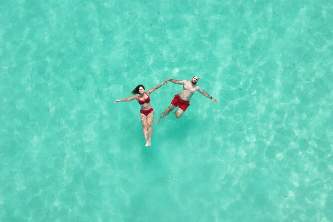 Photography and Filming with drone and camera - Why a private Bacalar photo session makes sense
