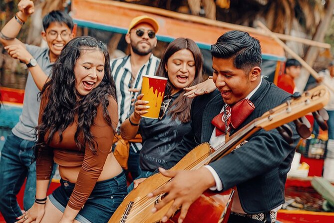 PREMIUM Frida Kahlo Museum and Xochimilco (Small Groups) - Casa Azul: the emotional center of the day