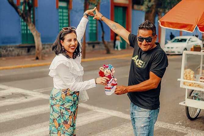 PREMIUM Frida Kahlo Museum and Xochimilco (Small Groups) - The value of the $80 price