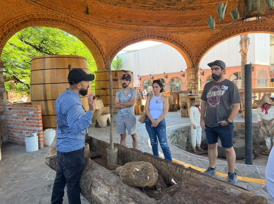 Premium Tequila Route with professional tasting - Starting near Glorieta Minerva