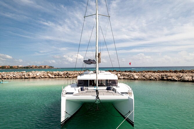 Private 40' Bali Catamaran – Drinks & Food Included - Lunch That Works Best for a Group