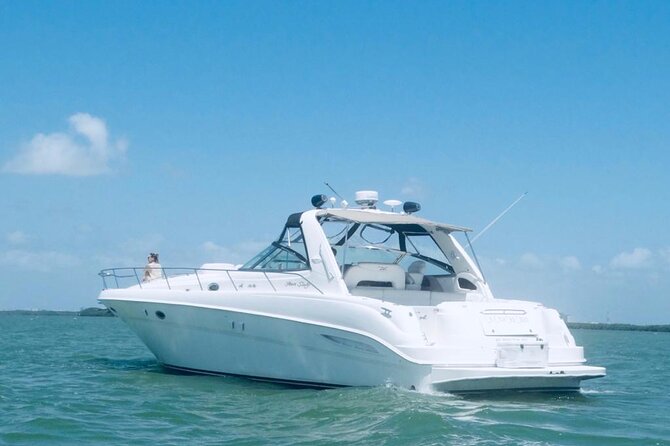 Private 50FT Yacht Rental in Cancún P8 - What the $340 price really covers