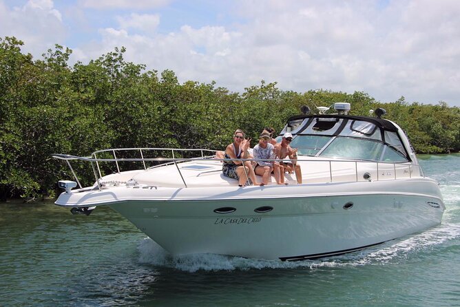 Private 50FT Yacht Rental in Cancún P8 - Timing, weather, and what to confirm