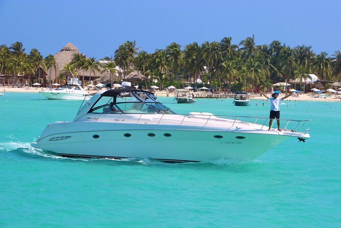 Private 50FT Yacht Rental in Cancún P8 - What makes Isla Mujeres and Playa Norte worth the longer rental