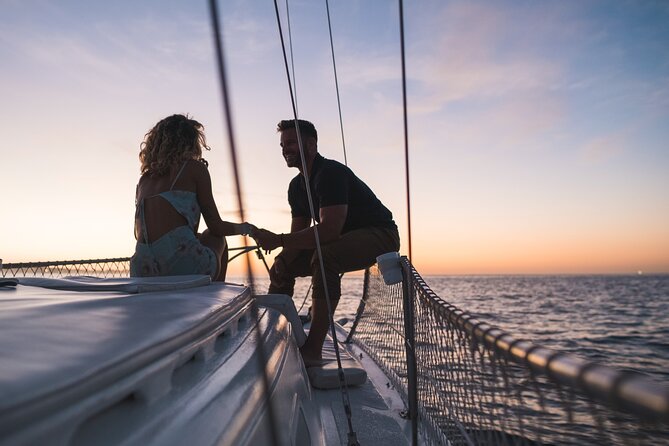 Private Cabo San Lucas Sunset Cruise on 33´ sailboat - Sunset Timing and Weather
