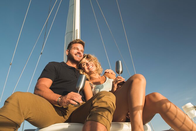 Private Cabo San Lucas Sunset Cruise on 33´ sailboat - Who Will Enjoy This Private Cabo Cruise?