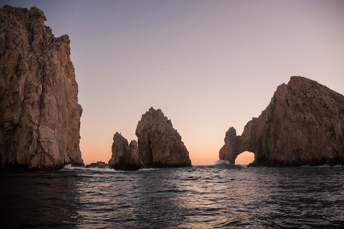 Private Cabo San Lucas Sunset Cruise on 33´ sailboat - What the 33-Foot Boat Means for Your Group