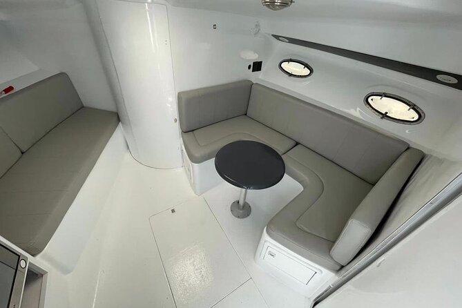 Private Cancun Yacht Tour 42ft up to 8 pax - Drinks are covered, alcohol is not