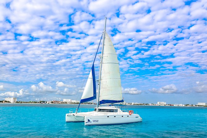 Private Catamaran from Cancun to Isla Mujeres | For up to 30 pp - Snorkeling at the Cancun Underwater Museum