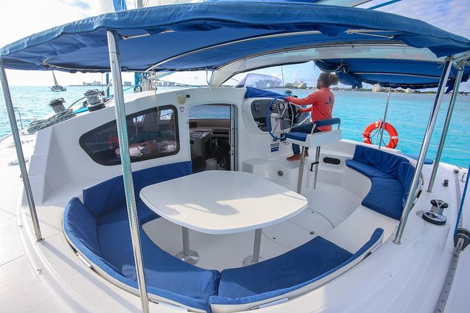 Private Catamaran from Cancun to Isla Mujeres | For up to 30 pp - Playa Norte and an hour on Isla Mujeres