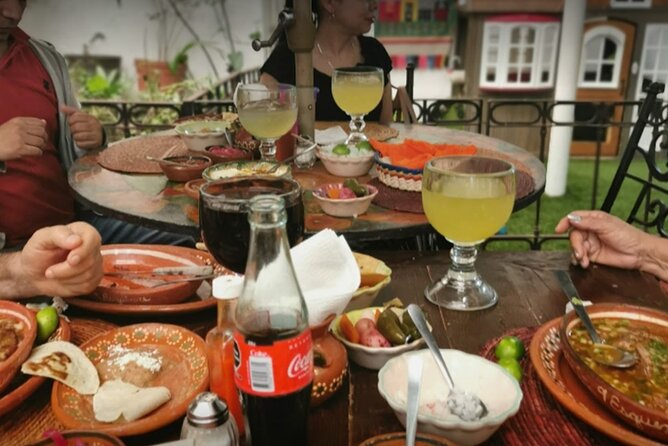Private Cultural and Gastronomy Tour Full Day Tapatío - Journalism, faith, and a sweet final snack