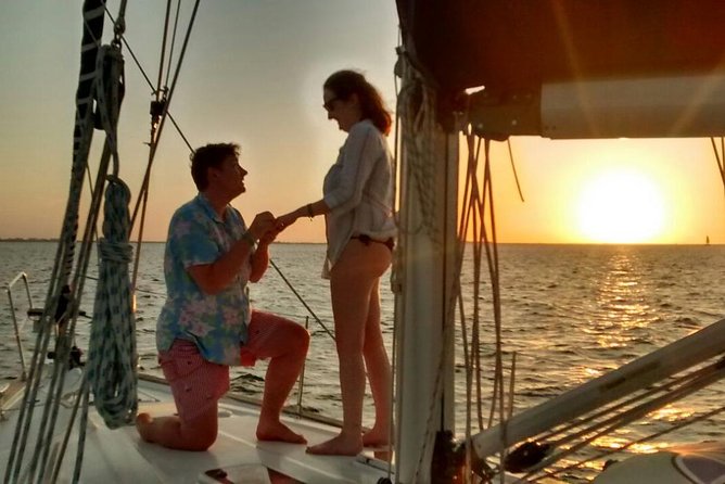 Private Customizable Sailing Tour in Cancun - Snacks, drinks, and the onboard atmosphere