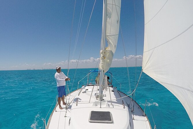 Private Customizable Sailing Tour in Cancun - Price, group size, and practical value