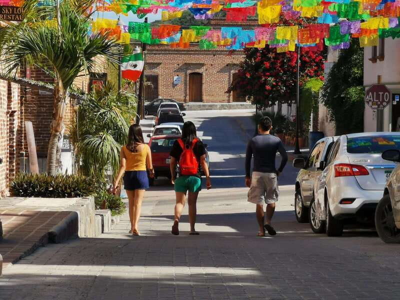 Private experience from Cabo San Lucas to La Paz: (Balandra beach) - Eduardo and the private style