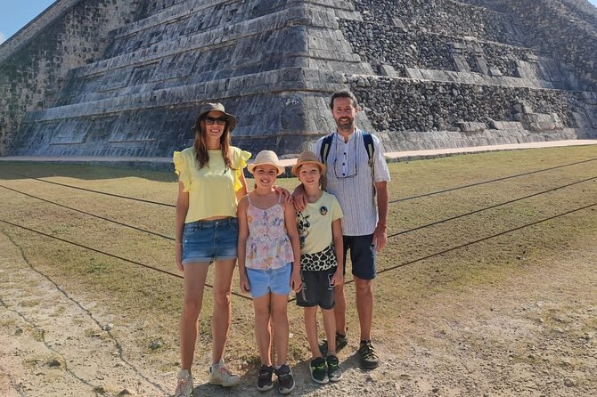 Private Guide Service in the Archaeological Zone of Chichen Itza - Starting at the archaeological zone