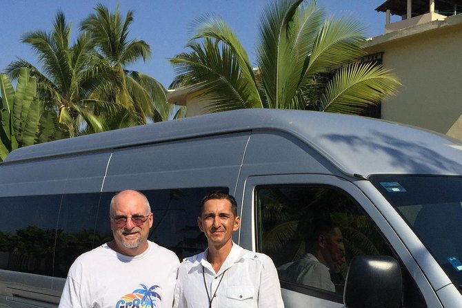 Private Ixtapa and Zihuatanejo City Tour - Marina Ixtapa and the high-end side of town