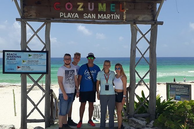 Private Jeep Tour in Cozumel - San Miguel for church, shops, and local bearings