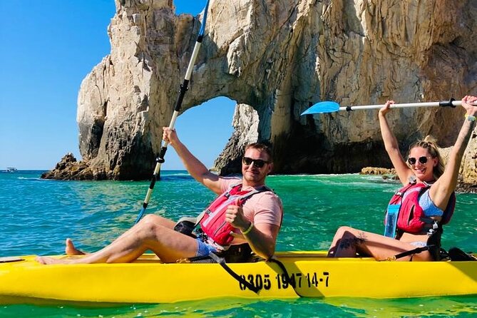 Private Los Cabos Arch & Playa del Amor tour by Glass bottom kayak - Paddling Toward El Arco