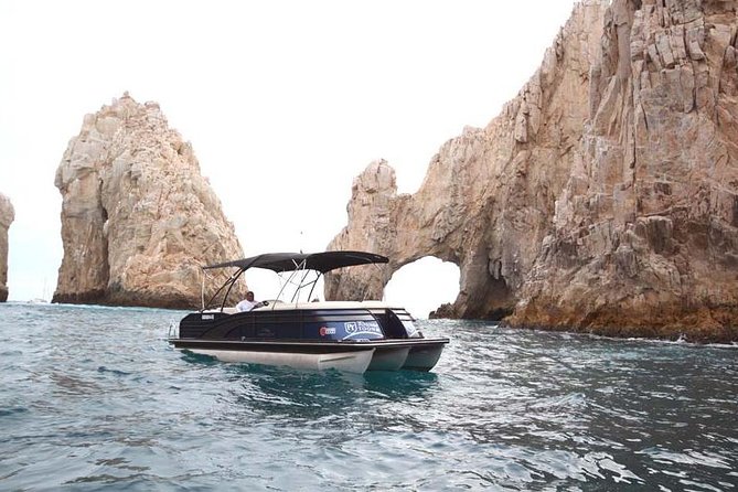 Private Luxury Pontoon Boat, Snorkel, Arch, Sunset & byond - Drinks, shade, and the feel of the boat