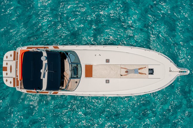 Private Luxury Yacht 55FT Rental in Cancun - Six and eight hours for a fuller day