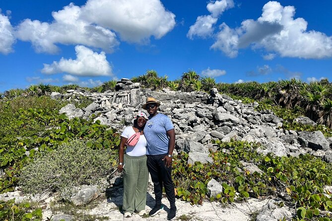 Private Mayan Ruins Tour with Cenote/caves and Mexican Picnic - Rancho Alejandra explains tequila from the local side