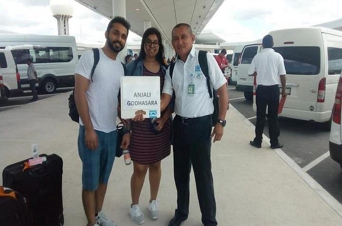 Private round airport transfer from Cancun - Puerto Aventuras - airport. - Who will benefit most from this transfer