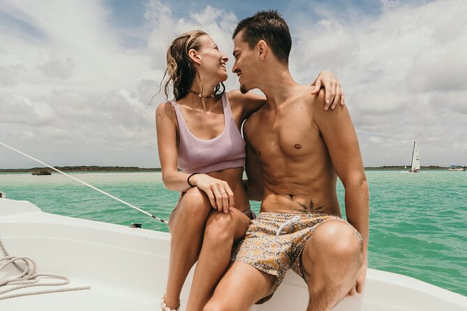 Private sailing tour of Bacalar Lagoon - Meeting at Casa Sirena dock