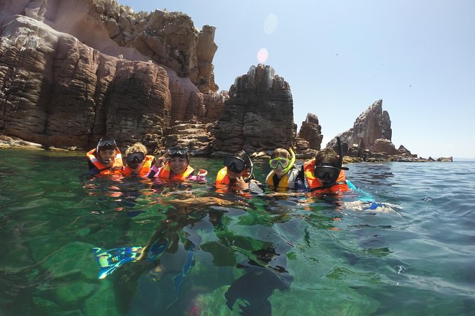 Private Snorkeling Tour in Cabo San Lucas - The four-hour route: Santa Maria and Chileno Bay